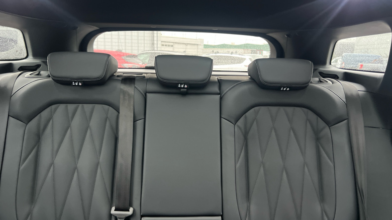 Ford Explorer 250kW Premium 79kWh AWD 5dr Auto Electric Estate